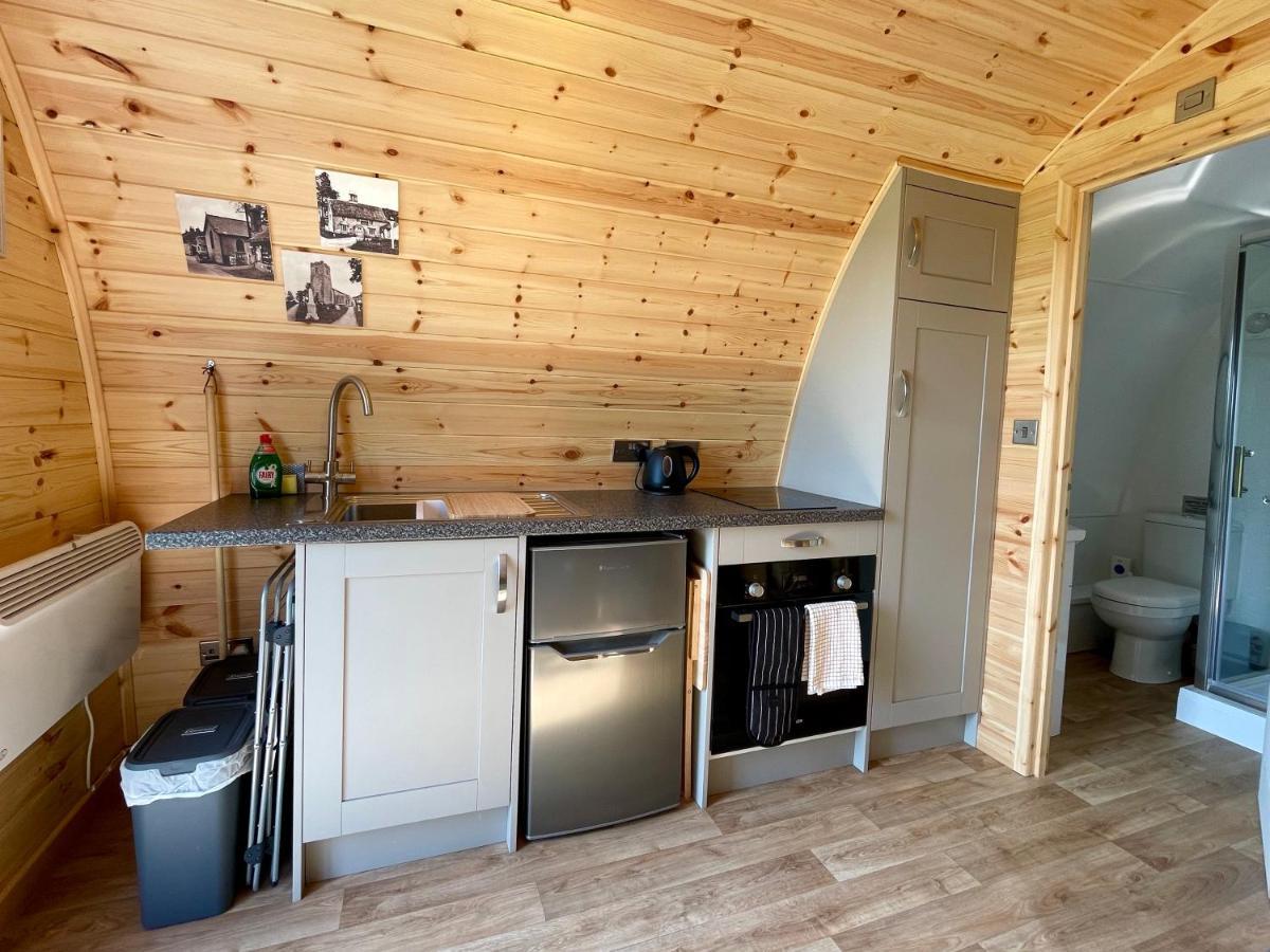 Waterpump Pod For 2 Adults With Ensuite In The Suffolk Countryside Badingham Exteriör bild