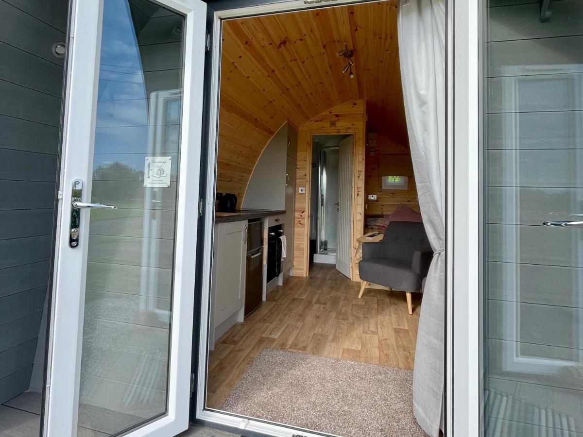Waterpump Pod For 2 Adults With Ensuite In The Suffolk Countryside Badingham Exteriör bild