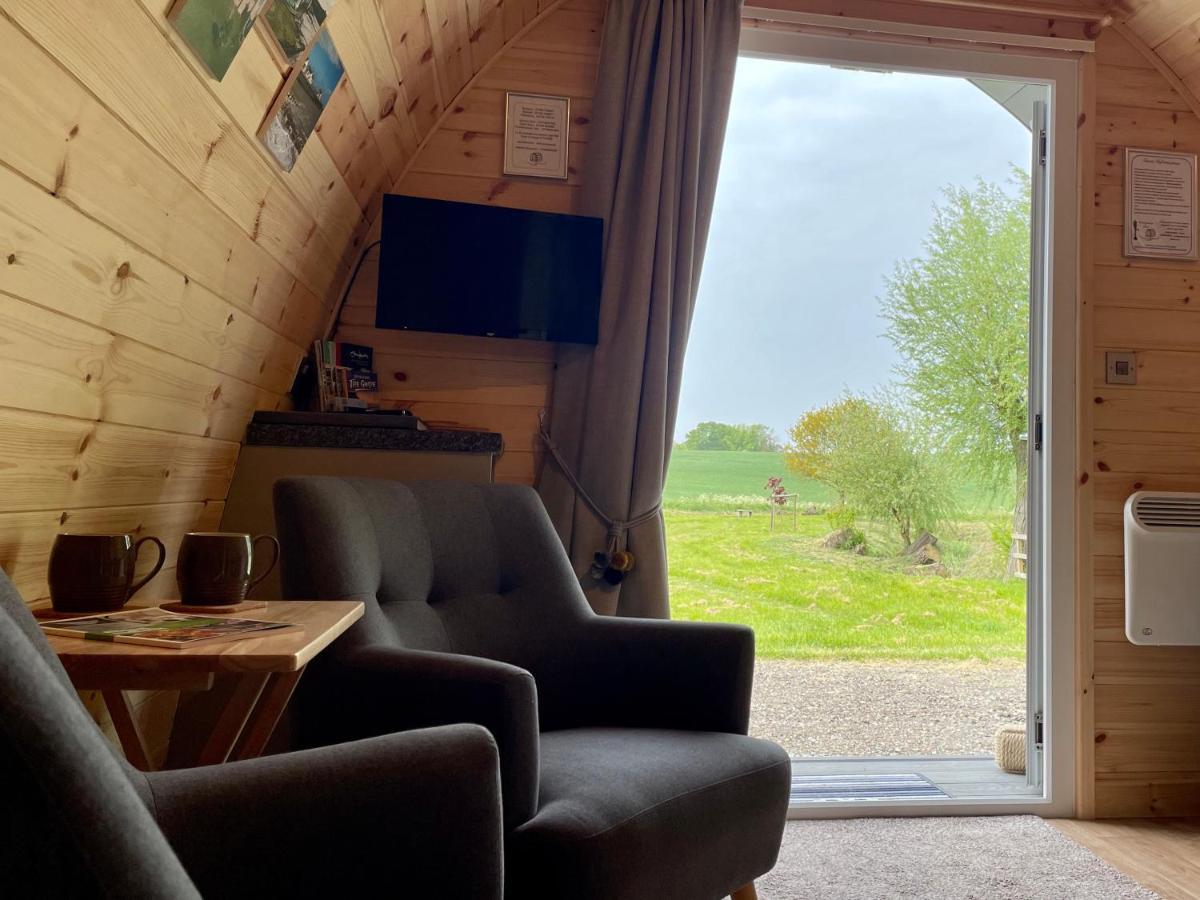 Waterpump Pod For 2 Adults With Ensuite In The Suffolk Countryside Badingham Exteriör bild